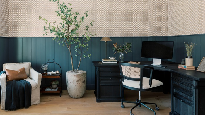 How to Declutter Your Home Digitally and Physically